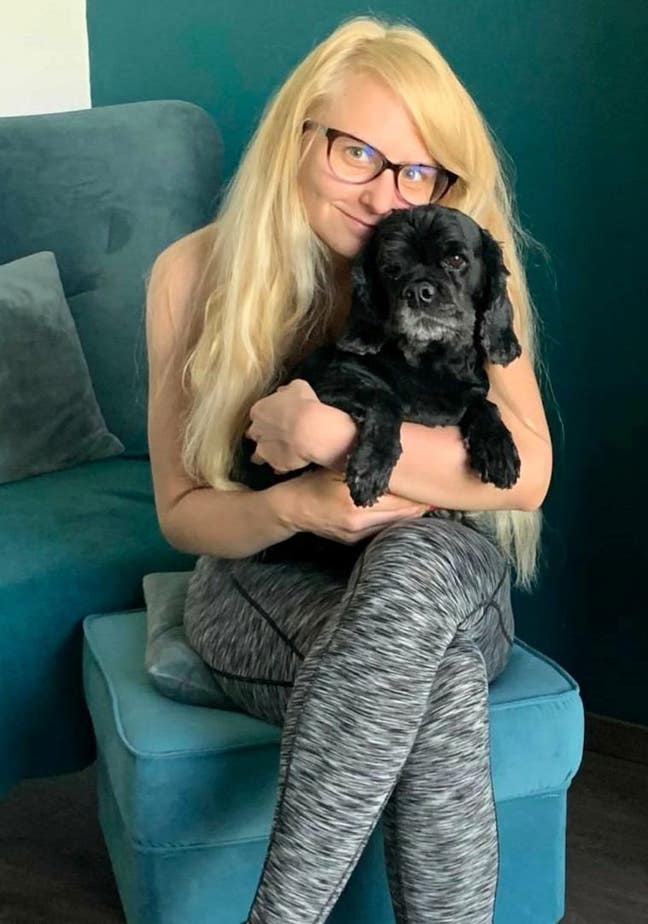 Me and my two kitties are looking for a room Main Photo