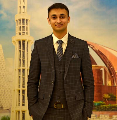 Looking for Furnished Room Near City Centre Main Photo