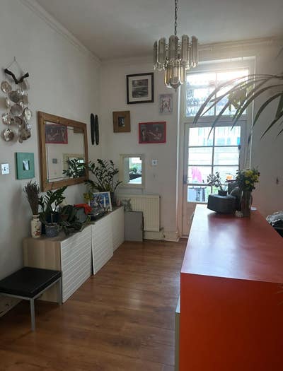 Brick Lane Room (queer household, short stay) Main Photo