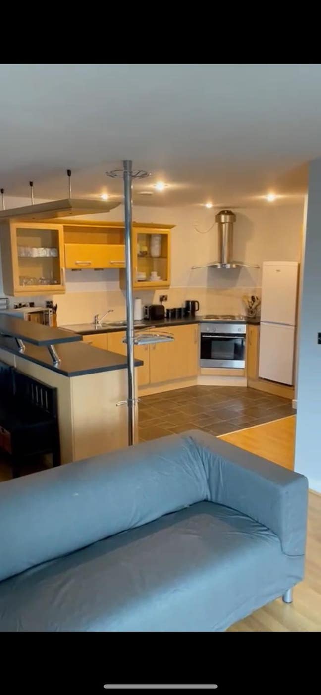 2 bed 2 bath in concert square  Main Photo