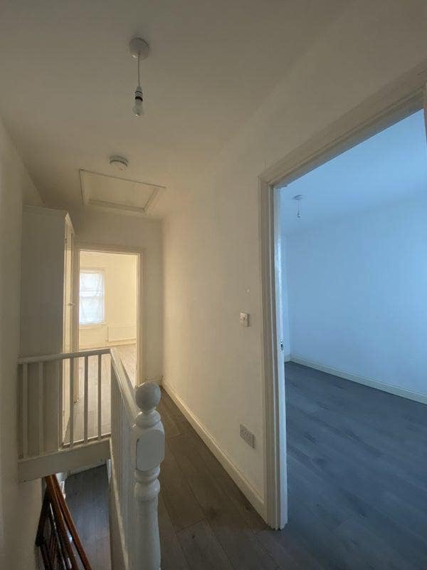Double room available for rent Main Photo