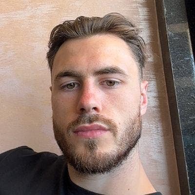 Room or Buddy up  Main Photo