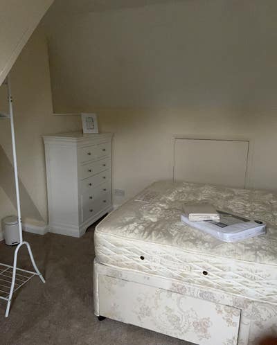Double Bedroom and Private living space.  Main Photo