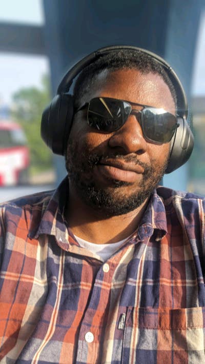 Looking for a houseshare or studio flat Main Photo