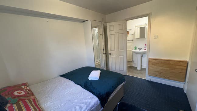 2 Luxury Double En-Suite Rooms | E6 5YE Main Photo