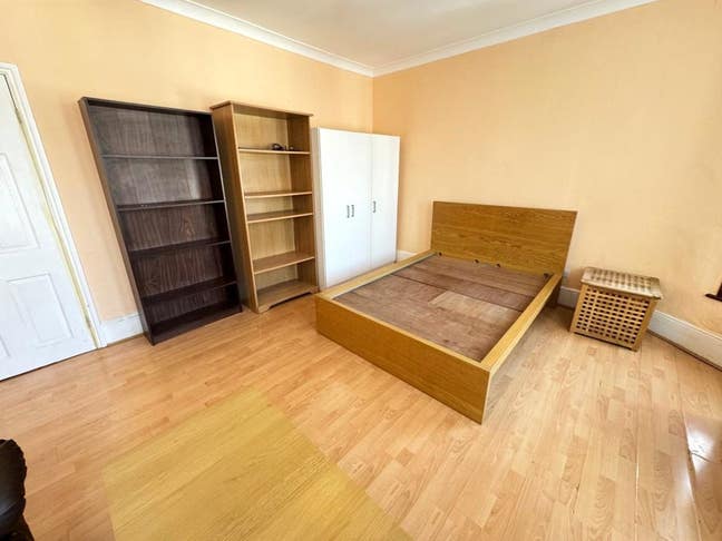 ***Double Room to Rent, N17, All Bills Included*** Main Photo
