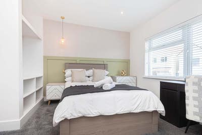Luxury New Double En-Suite Rooms Main Photo