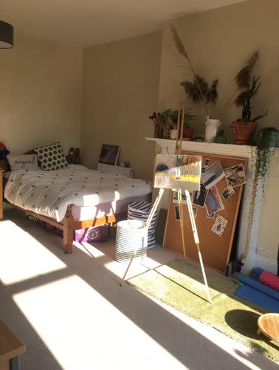 Superb spacious ensuite, sublet Sep-Dec Main Photo
