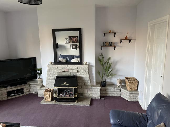 1 Room  in Comfortable Flat West/End 52 HMO Main Photo