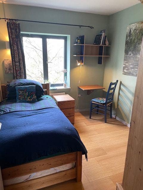 Single Furnished Room in Quiet Rural Community Main Photo