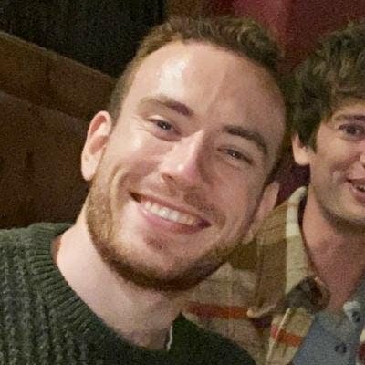 Working/mature student looking for houseshare Main Photo