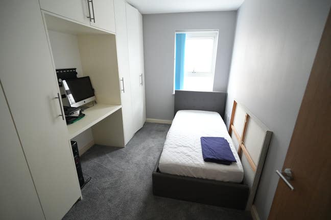 🤩 Single room in lux  modern flat. inc bills 🔥🔥 Main Photo