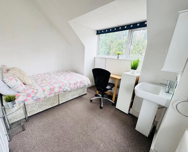 Room Near Capability Green Main Photo