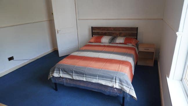 Beautiful Rooms Available at  Cholmley HU3 Main Photo