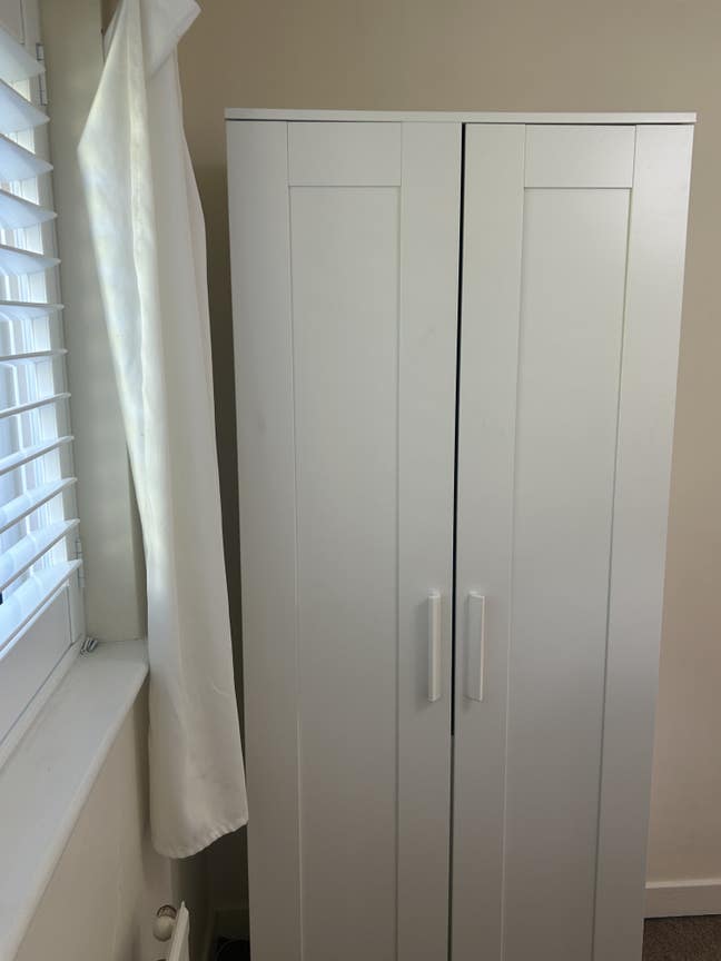 Bright room opposite Christie  Main Photo