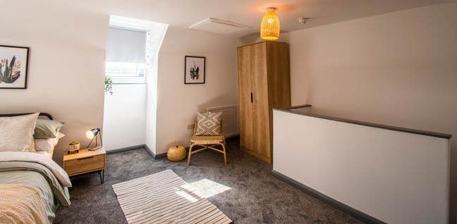 Bohemian feel house share Main Photo