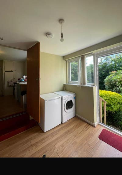 All-Iinclusive Deal, Superb Location off Claypath  Main Photo