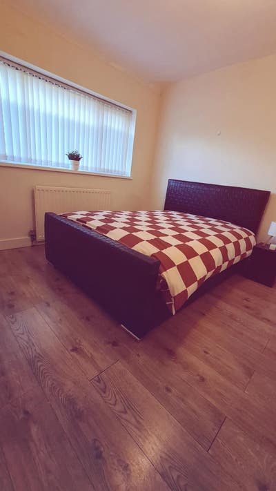 BRAND NEW Luxury Ensuite Double Rooms Main Photo