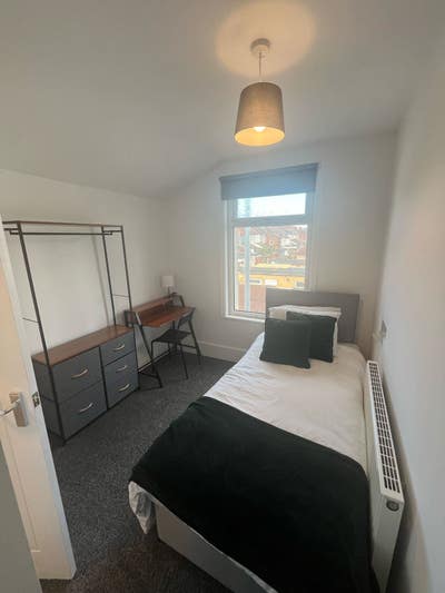 ***Stunning En-Suite Rooms All Bills inc*** Main Photo