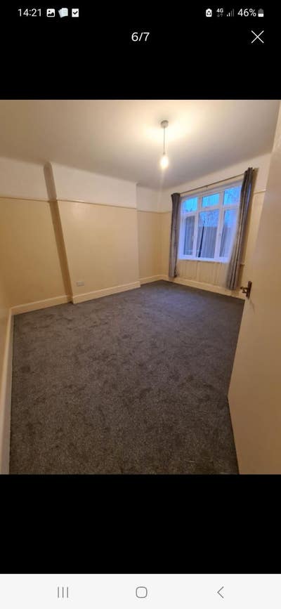 1 single bedroom available for rent Main Photo