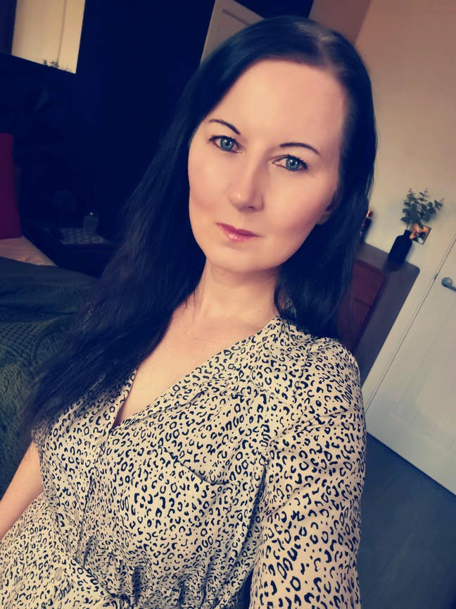 Wanted either Room, studio, apt, or whole pro... Main Photo