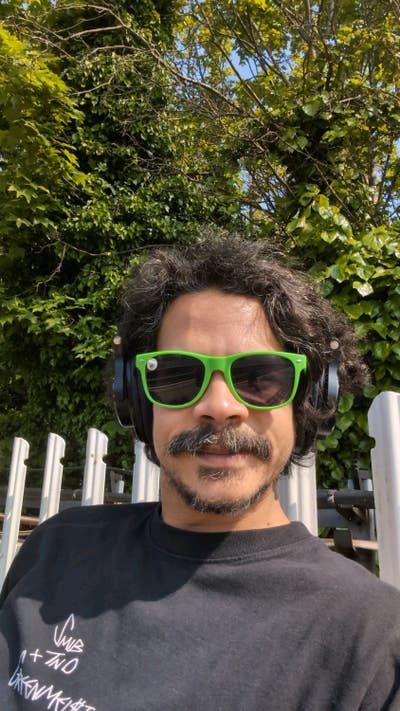 Looking for large double room or to share a flat Main Photo