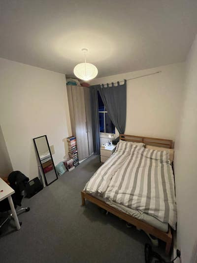 Double Room Available - Mile End Main Photo