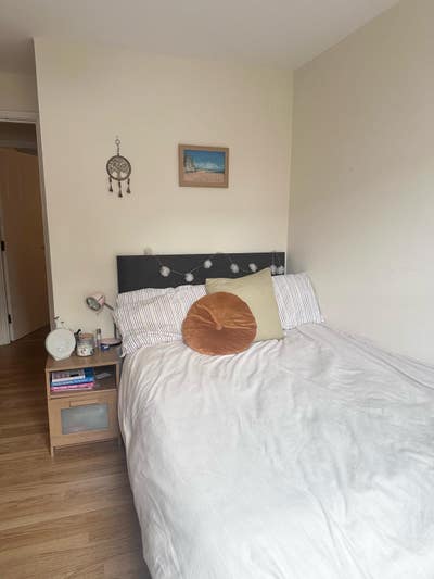 Double room to rent with own bathroom  Main Photo