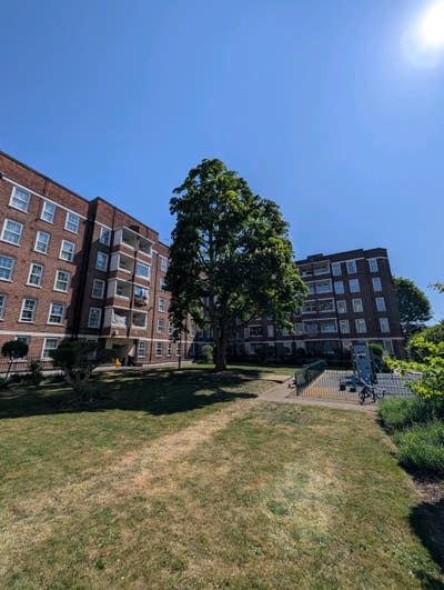 Room Available in Modern 3-Bed Flat – Notting Hill Main Photo