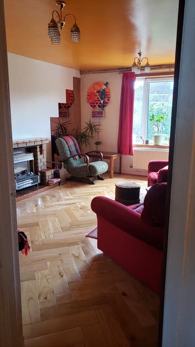 En suite bedroom Kelvindale Main Photo