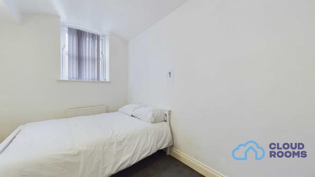 ✨ Stunning Double Room in Horsham Available RH12 ✨ Main Photo