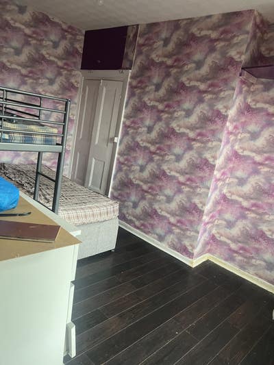Room available  Main Photo