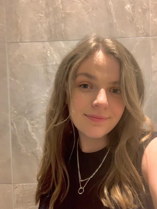 24 year old looking for a house share Main Photo