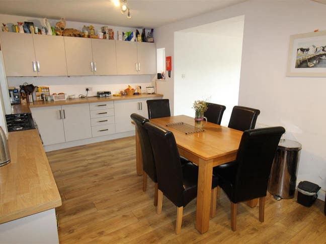 House Letting Main Photo