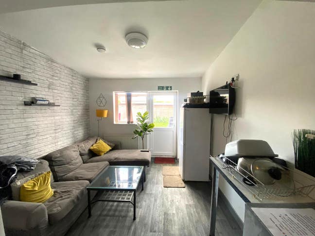*****Low Deposit***** Cole Street, Dudley Main Photo