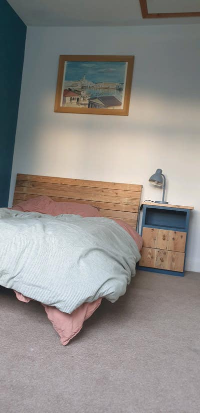 Double room available in beautiful house. Main Photo