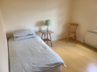 Large Bedroom Main Photo