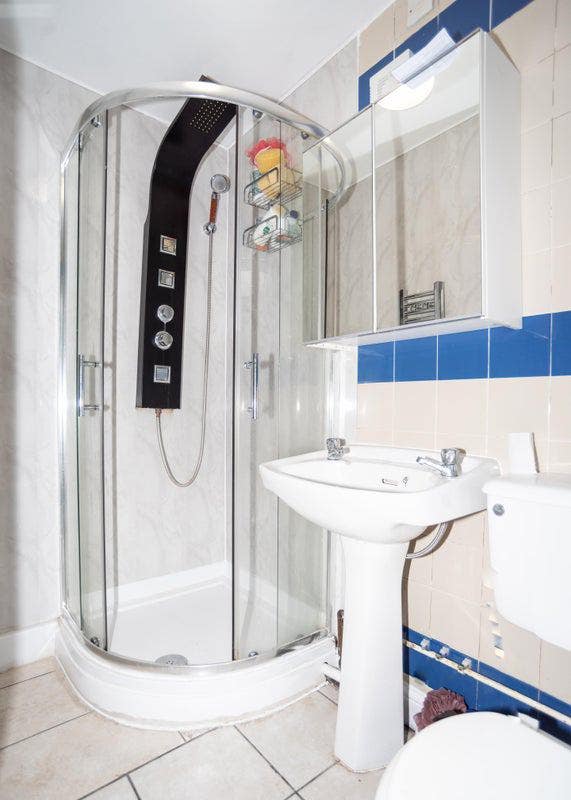 🏡 Beautiful House Share - Stoke🏡 Main Photo