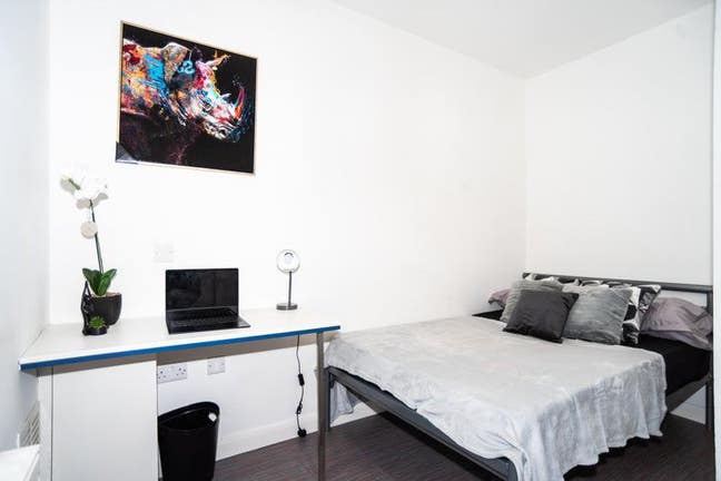 🏡 Modern House Share - Stoke-on- Trent 🏡 Main Photo