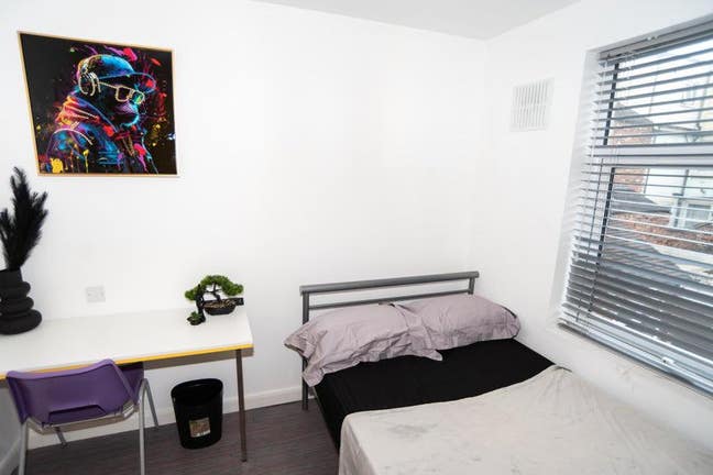 🏡 Modern House Share - Stoke-on- Trent 🏡 Main Photo