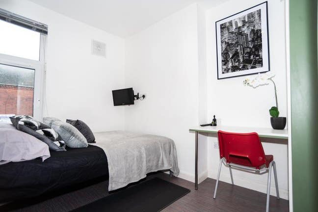 🏡 Modern House Share - Stoke-on- Trent 🏡 Main Photo
