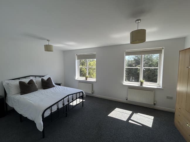 Double Room NR3 with parking 1st Jan (8A) Main Photo