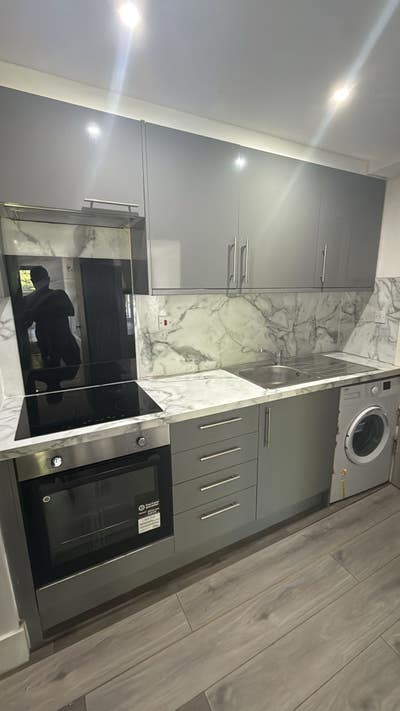 New Development 1 Bed Flat All Inclusive Bills Main Photo