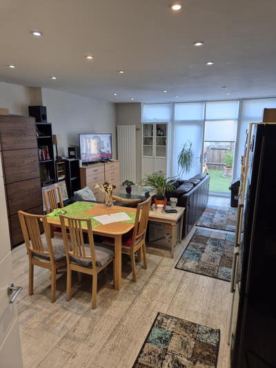 High quality DOUBLE Room NW4 Main Photo