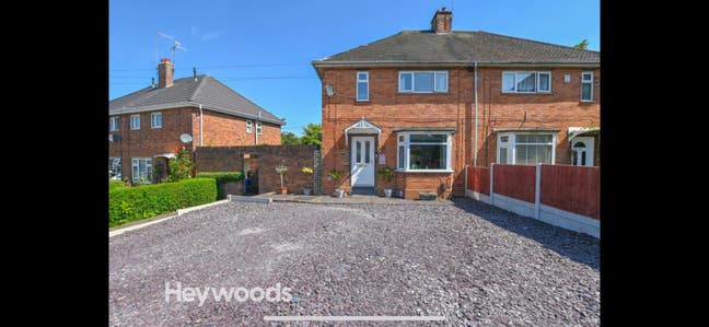 Amazing Student home 1 min walk to Stoke Hospital Main Photo