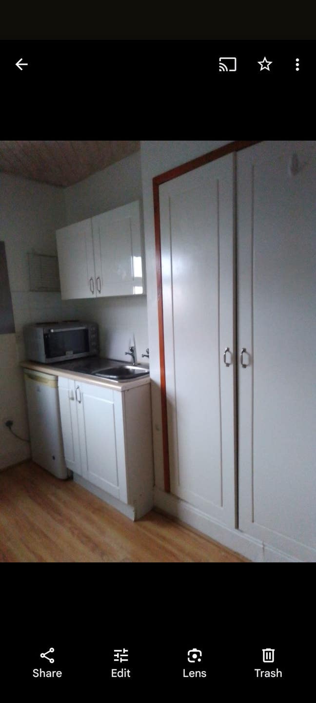  small double single occupancy not house share Main Photo