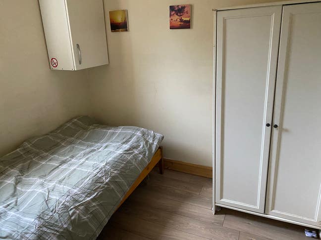 Single room in SN2 Main Photo