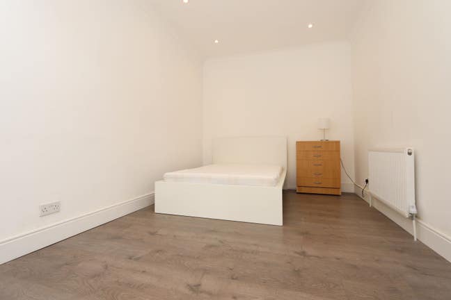 Fancy Fulham Is Back Main Photo