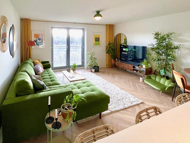 Double room w/ private bathroom in Quayside flat Main Photo