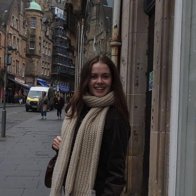 Room for full-time professional Main Photo